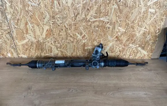 BMW X3 E83 Steering rack 78523972