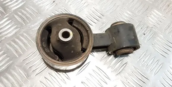 KIA Sorento Engine mount bracket 21982C5000