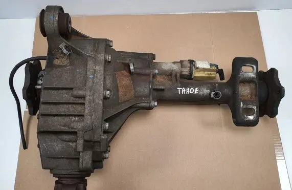 Chevrolet Tahoe Front differential 40012681