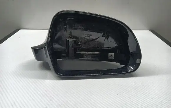 Audi A4 S4 B9 8W Plastic wing mirror trim cover 8W0857428