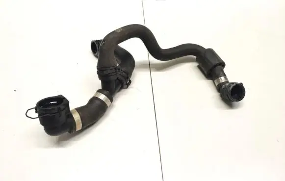 Mercedes-Benz GLC X253 C253 Engine coolant pipe/hose a2135016982 BK667065A1P2