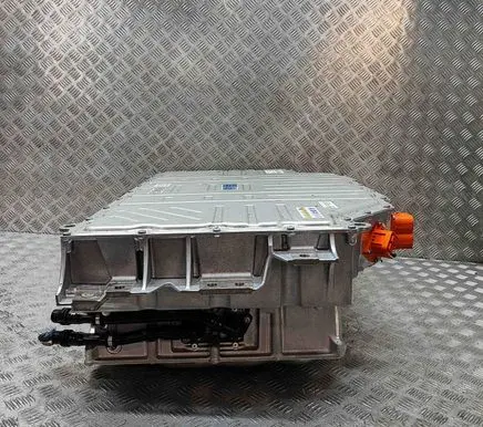 Jaguar F-Pace Hybrid / electric car battery L8A210B759AD