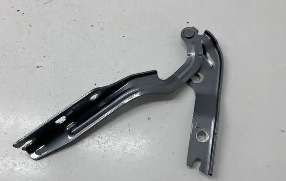 Volkswagen Jetta VII Engine bonnet/hood hinges 17A823302 0325