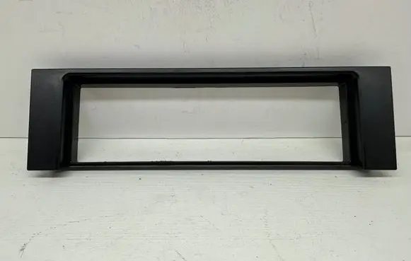 Audi A4 S4 B6 8E 8H Radio/GPS head unit trim 8E0035186 CONCERT