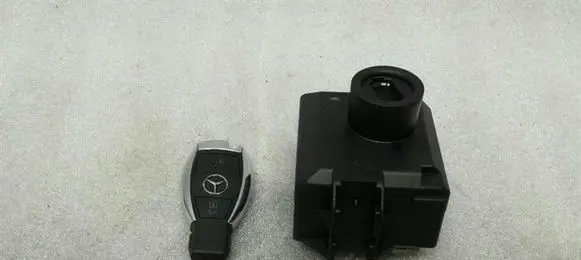 Mercedes-Benz A W176 Ignition lock A2469054702
