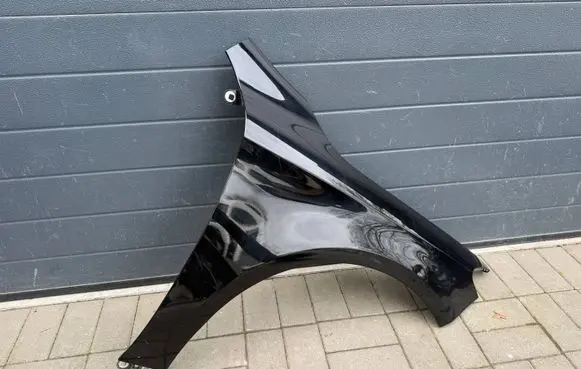 Mercedes-Benz CLA C117 X117 W117 Fender A1178810201