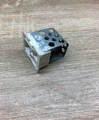 Opel Astra G Heater blower motor/fan resistor 90560362 52475432