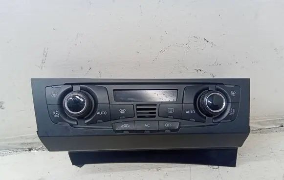 Audi A5 8T 8F Climate control unit 8T2820043AF A2C53345978