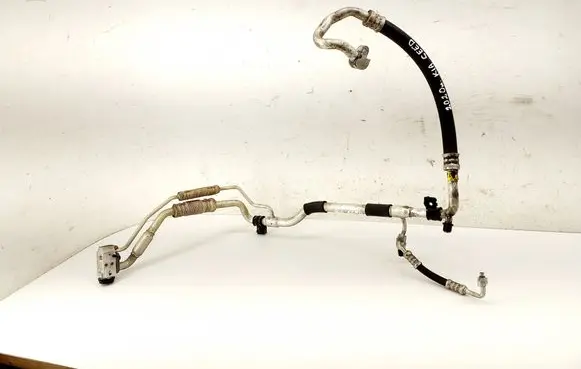 Air conditioning (A/C) pipe/hose