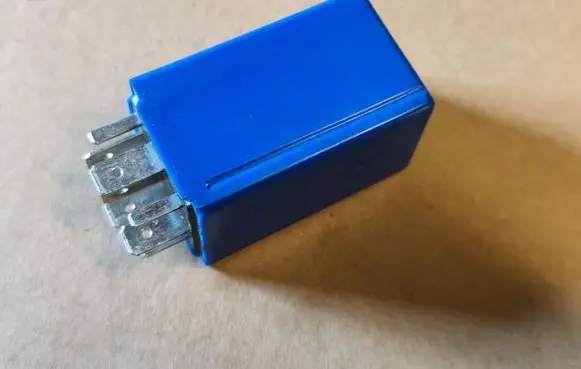 Jeep Grand Cherokee (WJ) Light relay 4686130