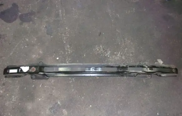 Mitsubishi Colt Quarter panel pressure vent 