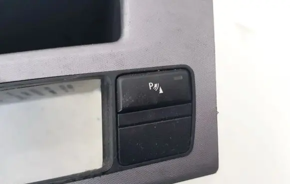 BMW 5 E60 E61 Parking (PDC) sensor switch 915907602 9-159-076-02