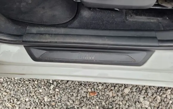 BMW 2 F45 Front sill (body part)