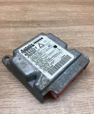 Renault Laguna I Airbag control unit/module 8200018830 550804400