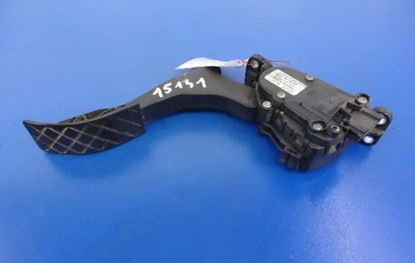 Seat Ibiza III (6L) Accelerator throttle pedal 6Q1721503B