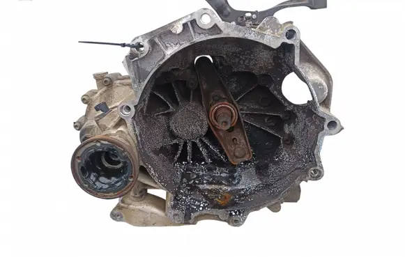 Manual 5 speed gearbox