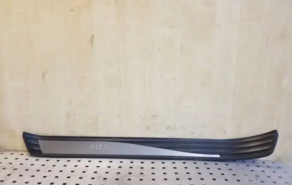 BMW 5 E60 E61 Side skirt front trim 51477034303