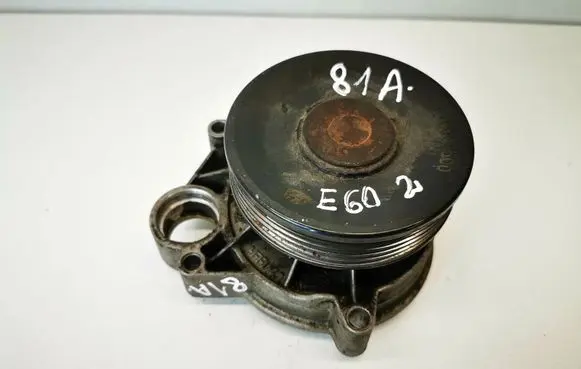 BMW 5 E60 E61 Water pump 7246961 6751867 e000500