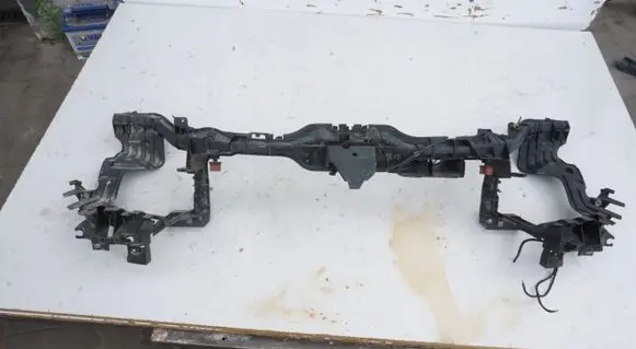 Mercedes-Benz A W169 Front piece kit PASPRZEDNI