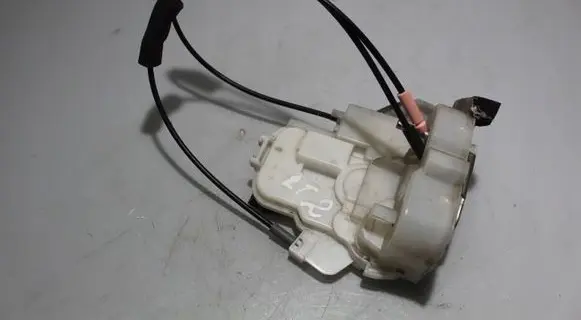 Subaru Forester SG Rear door lock 