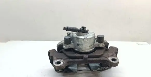 Volkswagen PASSAT CC Front brake caliper