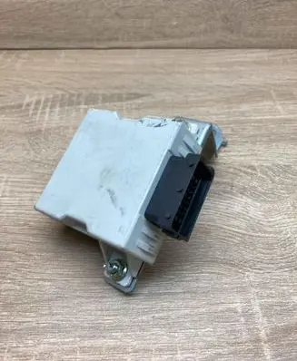 Toyota Avensis T250 Window wiper relay 150696 8594005020