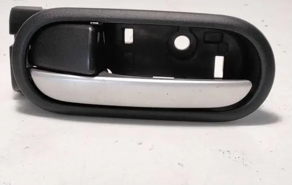 Rear door interior handle