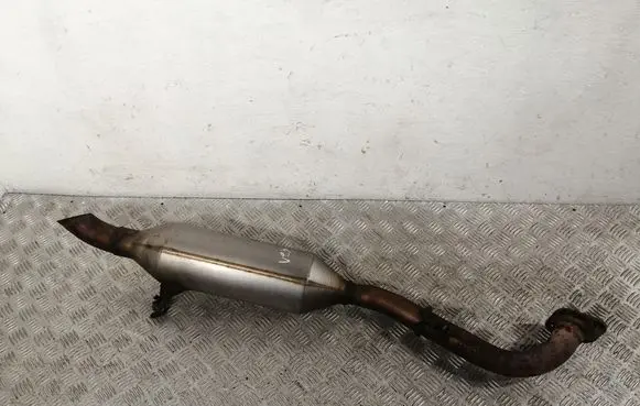 Toyota Verso Rear muffler/silencer tail pipe 174300R090 30R06