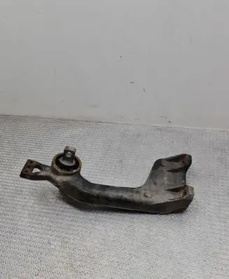 Mercedes-Benz V Class W447 Rear differential/diff mount bracket A4473530095