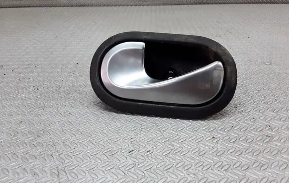 Renault Megane II Front door interior handle