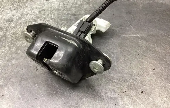 Honda Civic Tailgate/trunk/boot lock/catch/latch K9361110A 0029053