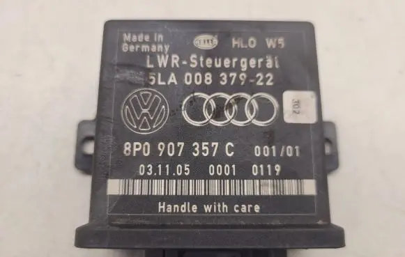 Audi A6 S6 C6 4F Light module LCM 8P0907357C 5LA00837922 00010119