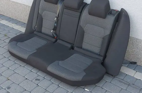 Volkswagen PASSAT B7 Second row seats 