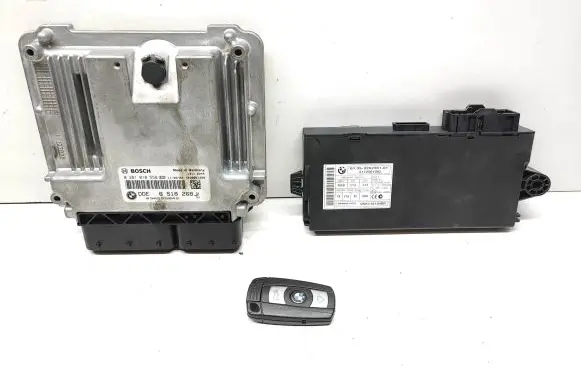 BMW 3 E90 E91 Engine ECU kit and lock set 8518268 0281018558 9262361