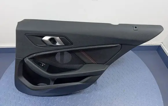 BMW 1 F40 Door card panel trim set F011230