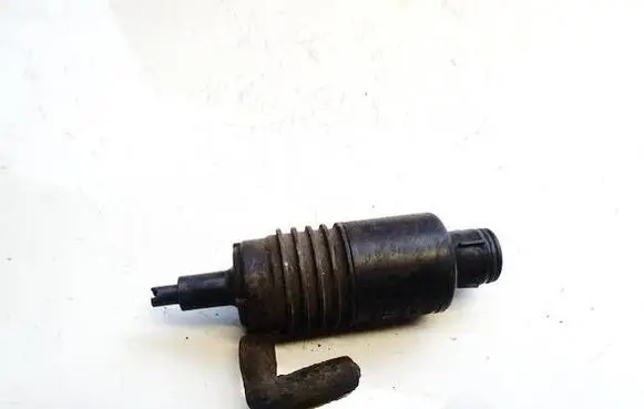 Audi A4 S4 B5 8D Windscreen/windshield washer pump 4A0955651