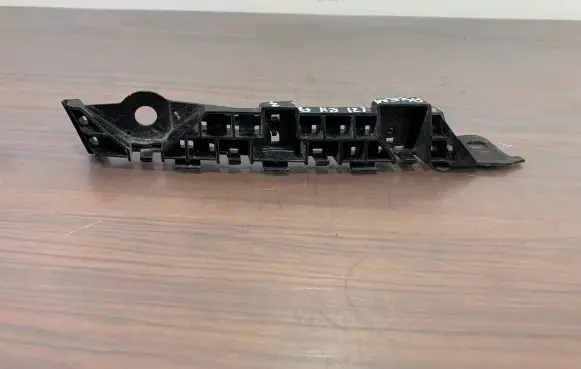 Subaru Ascent Front bumper mounting bracket