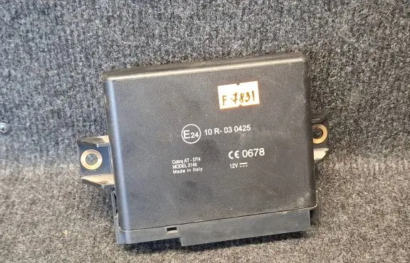 Audi A8 S8 D4 4H Other control units/modules 10R030425