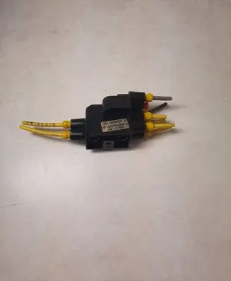 Mercedes-Benz E W124 Other relay 1248008015 053850B