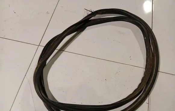 Toyota Corolla E120 E130 Trunk rubber seal (body) 
