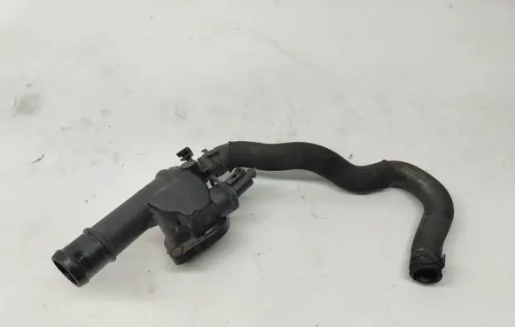 Audi A3 S3 8P Engine coolant pipe/hose 03G121132B