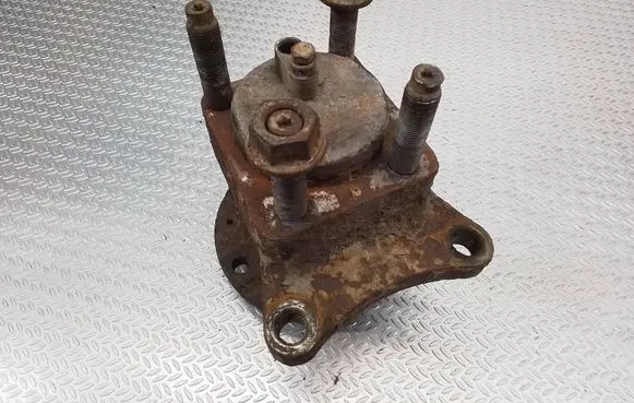 Citroen Jumpy Rear wheel hub 1401393280