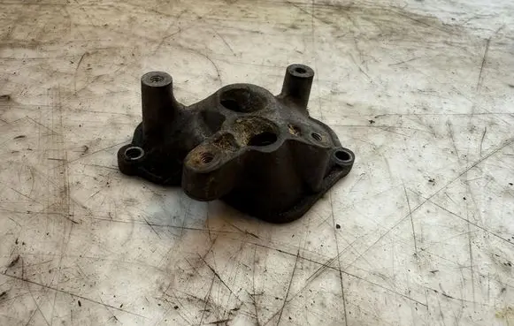 BMW 7 G11 G12 other engine part 8611686