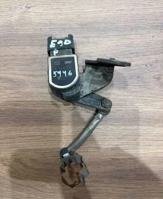 BMW 3 E90 E91 Headlight/headlamp level sensor 6763735 5116
