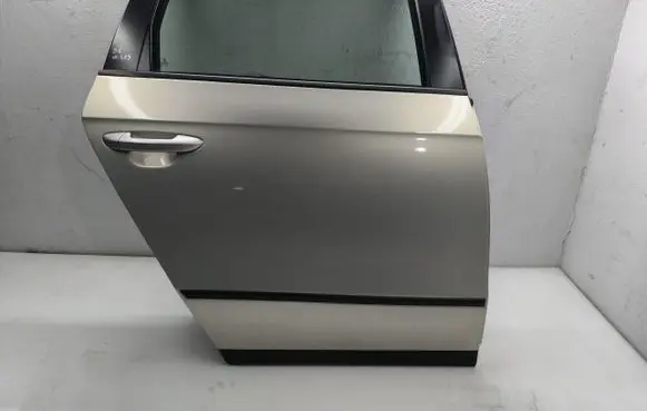 Volkswagen PASSAT B6 Rear door 