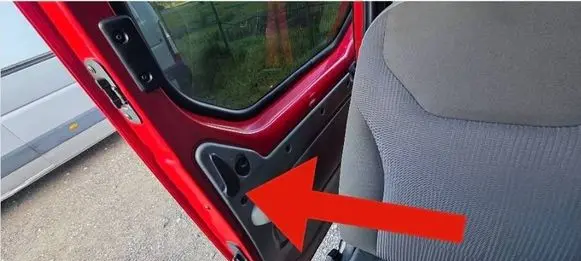 Renault Trafic II (X83) Sliding door interior handle 8200004408 91166042