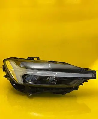 Volvo XC60 Headlight/headlamp 32337385