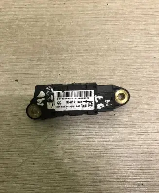 Mercedes-Benz E W211 Airbag deployment crash/impact sensor 0018209126