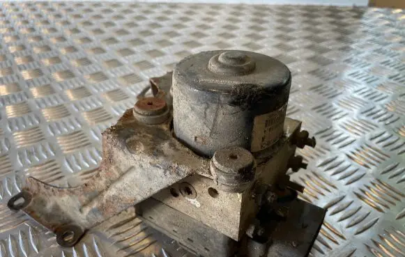 Ford Focus ABS Pump 10094801053 MSF0C07B37 5WK8458