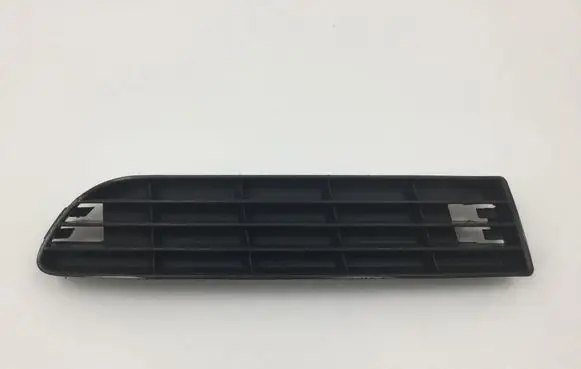 Audi A6 S6 C4 4A Front bumper lower grill 4A0807345J